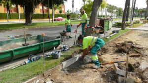 Actuación en tramo de carril bici en avenida Juan Carlos I