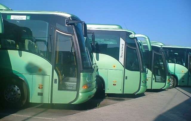 Horarios de autobuses entre Costa Ballena y otras localidades