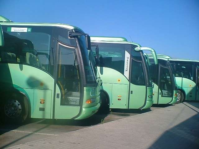 Horarios de autobuses entre Costa Ballena y otras localidades